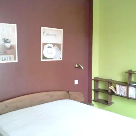 Apartment Rue Lavigerie *